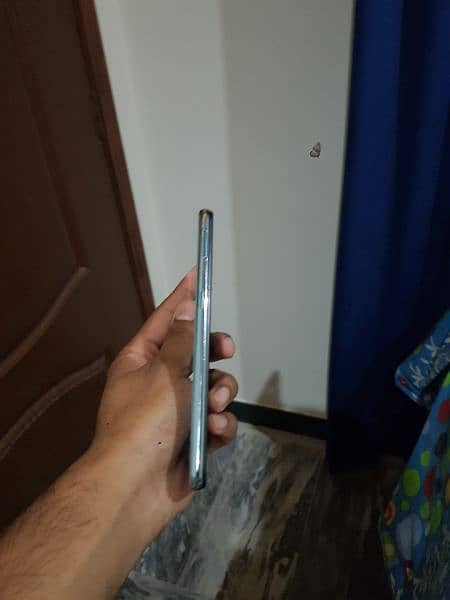 Vivo s1 8gb 256gb with box and charger 1