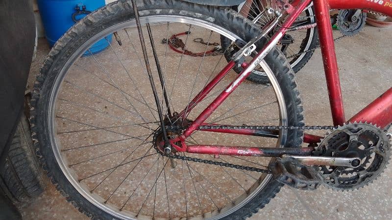 Mountain Bikes Good Condition Imported red and yellow. 9