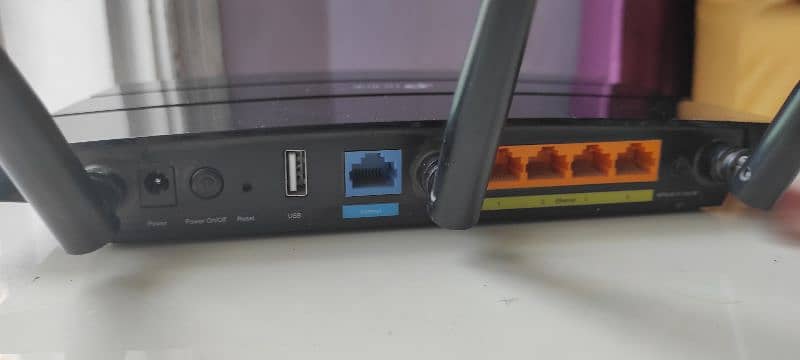 TP Link Archer C7 Ac1750 router for sale 3