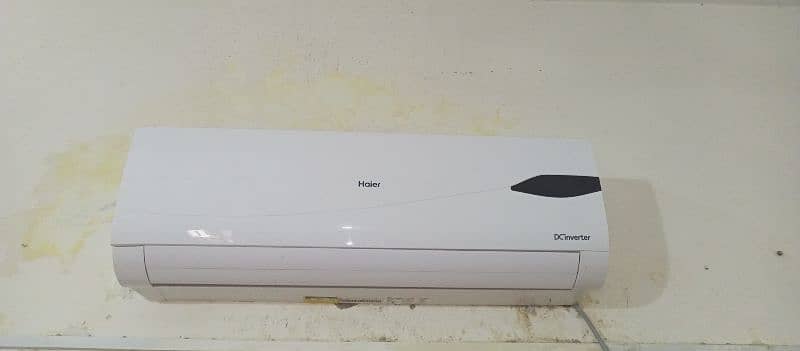 AC SPLIT 1.5 TON FOR SELL Rs # 110000 2