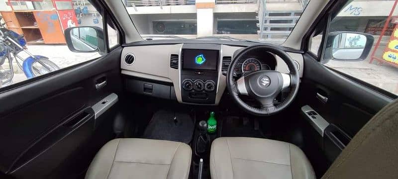 Suzuki Wagon R 2019 4