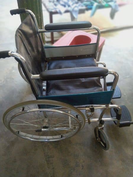 Wheel Chair With FREE Toilet Seat 4