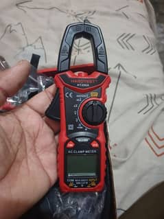 Digital Clamp Meter