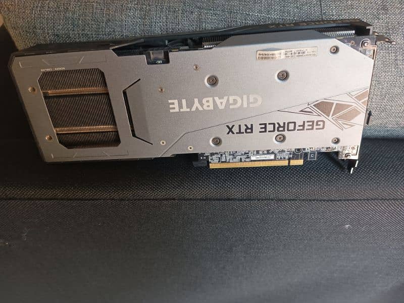 3060 ti 8 gb Gigabyte. 1