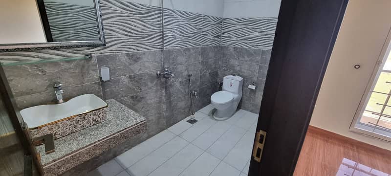 10 marla brand new basement house for sale bahria town phase 8 sector H 16
