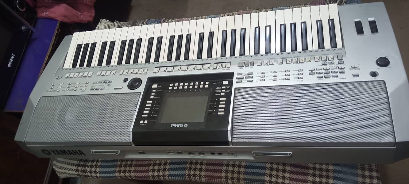 Yamaha PSR S 910 Professional Piano Yamaha keyboard 2
