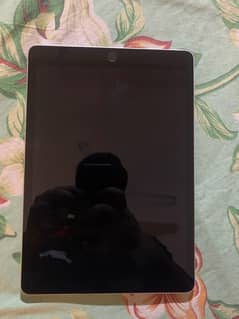 Ipad 9th gen 64gb 9/10 condition