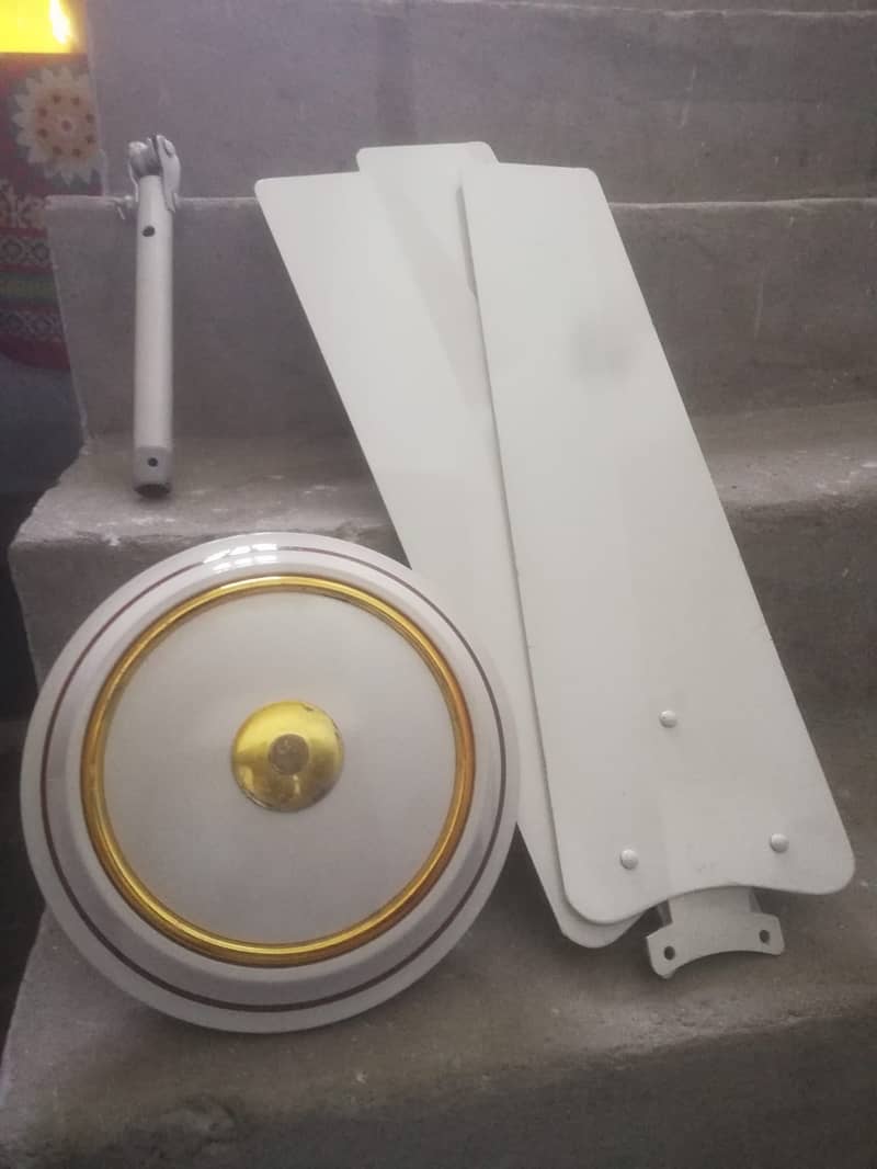 Yunas Fan, Bilkul New Condition, Pure Copper Winding, New Capacitor 2