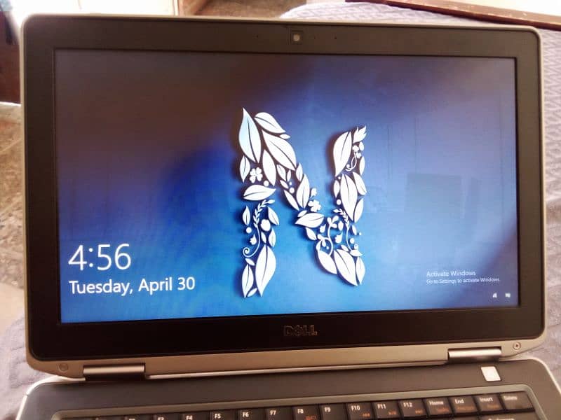Dell laptop latitude E6330 Intel Core i5 3rd generation 0