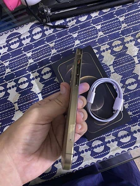 Iphone 12 pro factory unlock 4