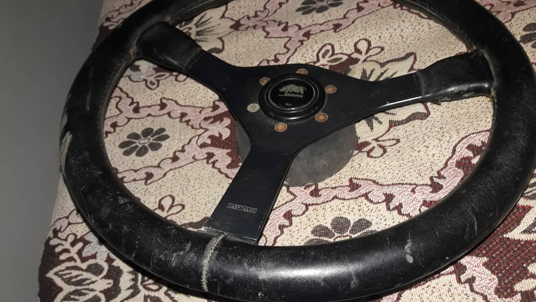 Orignal MOMO steering wheel for project & modified cars 1