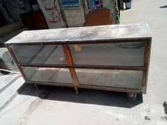 SHOW CASE COUNTER FOR SELL