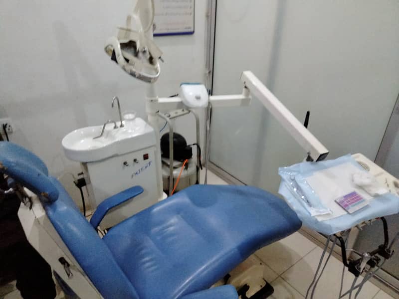 Hydraulic non electric dental chair 1