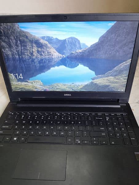 Laptop for urgent sell i3/ 6th generation 4