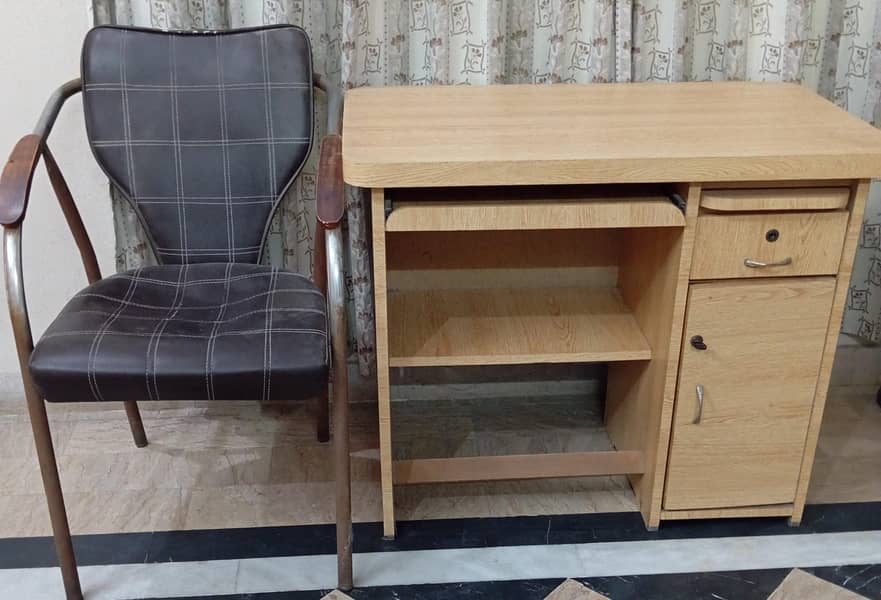 Study Table and Chair for Sale in Excellent Condition 0