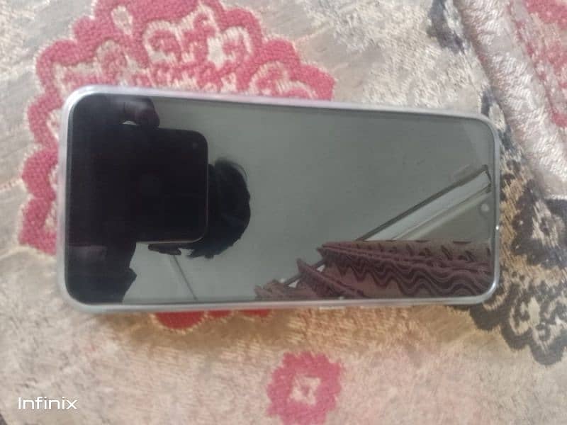condition of phone is very good 0