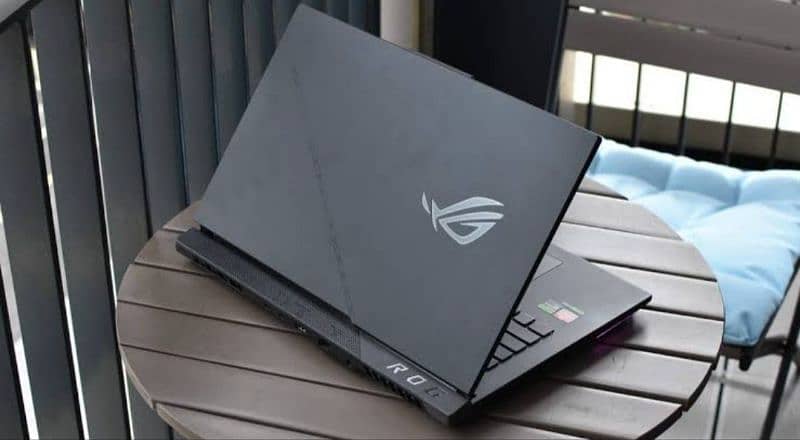 Gaming Laptop Beast Asus Rog Strix 17 2023 3