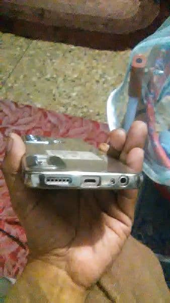 infinix hot 20i complete box charger 4 /64 good condition All ok 0