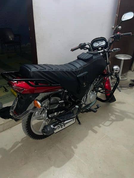 Suzuki 110 red colour new condition 7