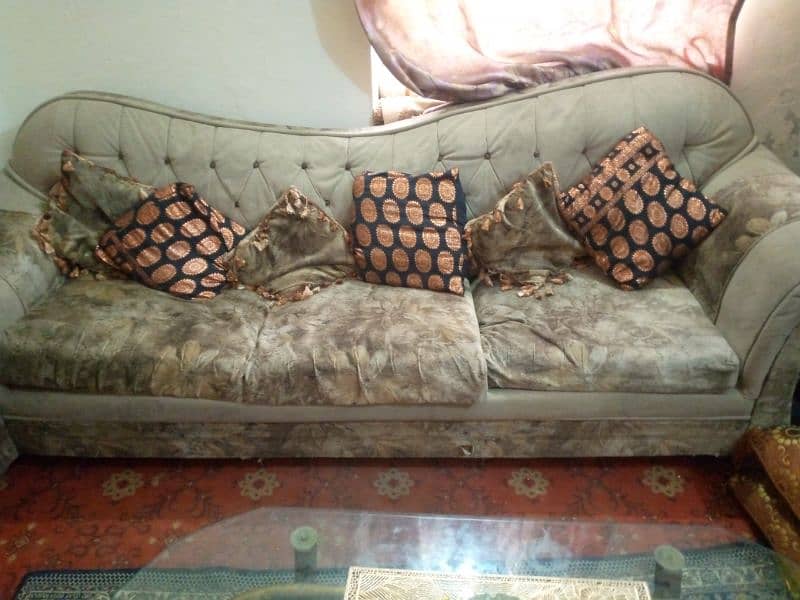 Good condition and good looking sofas 1