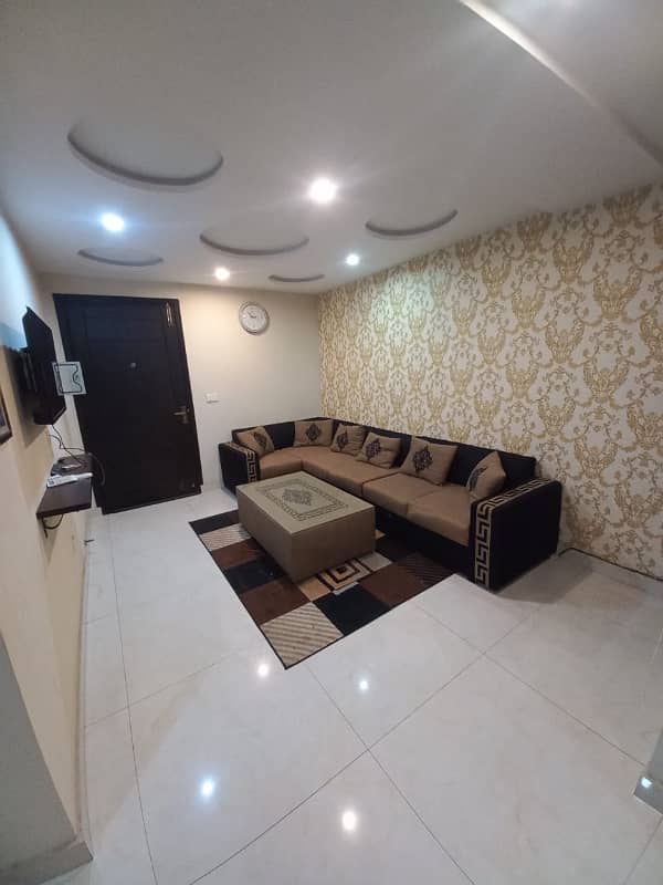 1 Bed Fully Furnished Flat For Sale In Bahria Town Lahore 2