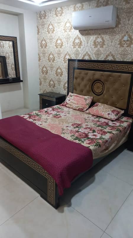 1 Bed Fully Furnished Flat For Sale In Bahria Town Lahore 9