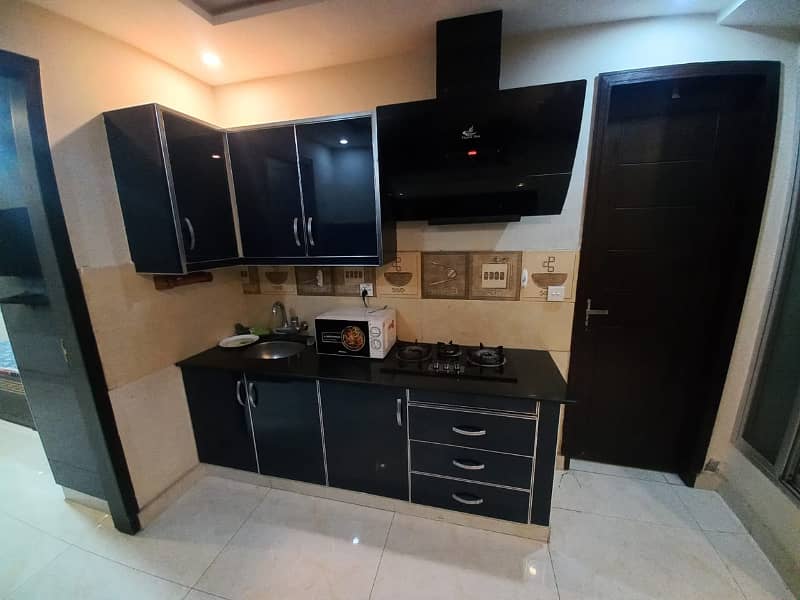 1 Bed Fully Furnished Flat For Sale In Bahria Town Lahore 15