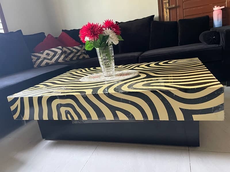 Zebra Center and side tables 4