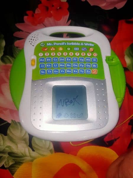 prelove educational toy with digital screen 3