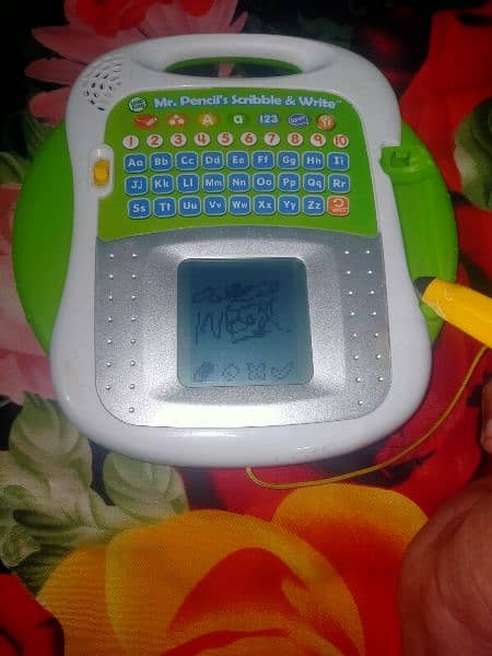 prelove educational toy with digital screen 4