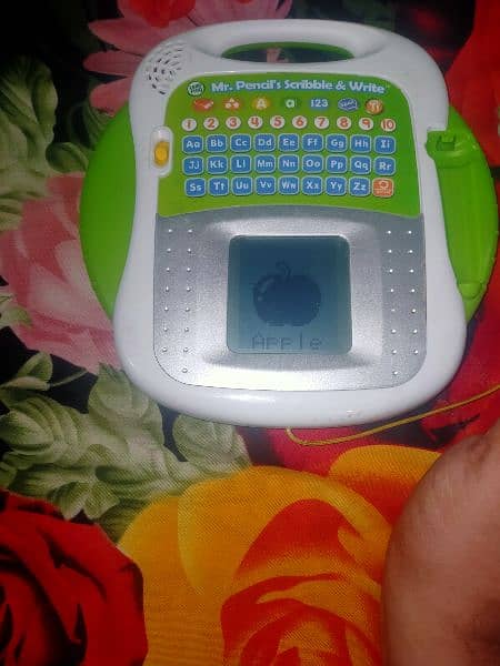 prelove educational toy with digital screen 9
