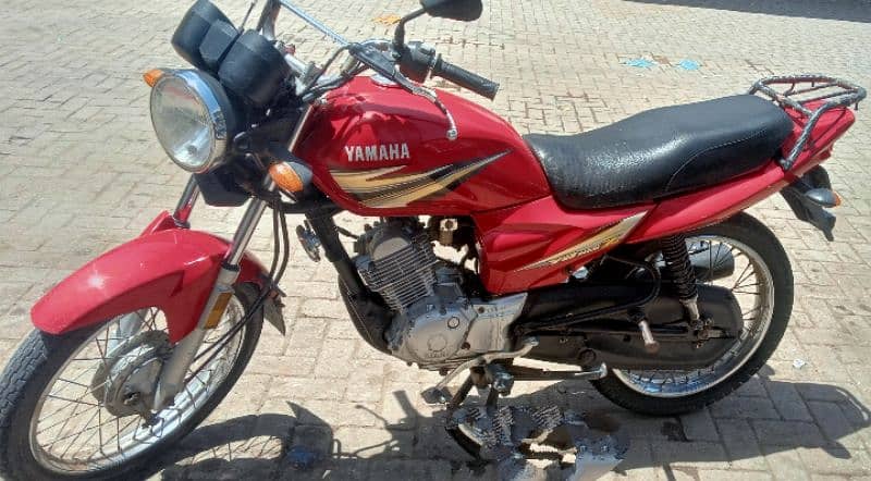yamaha ybz bike urgent sale good condition. 0301-2340694 6