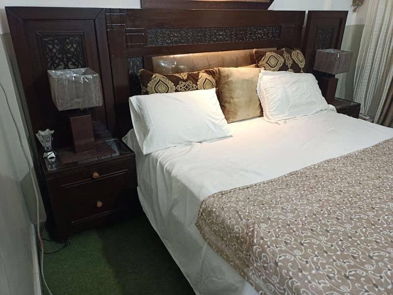 king size bed with molti foam mattress (bravo) and with side tables 1