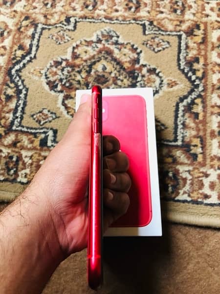 iphone 11 red color 128 gb 6