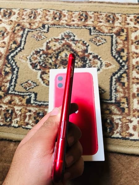 iphone 11 red color 128 gb 7