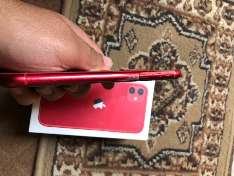 iphone 11 red color 128 gb 8