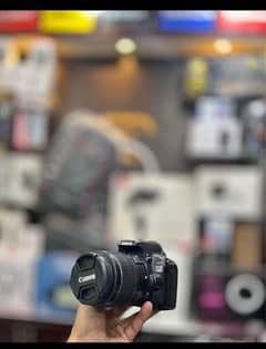 Canon 100d With 18-55mm Kit Lens (03035614320)