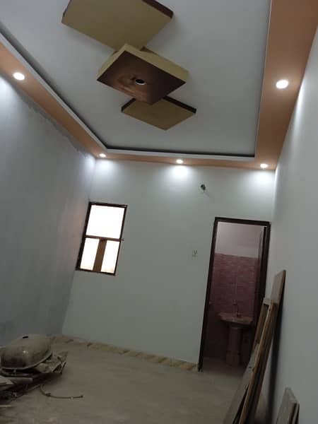 2 bad launch For Rent in Nazimabad no 5 5/c 5