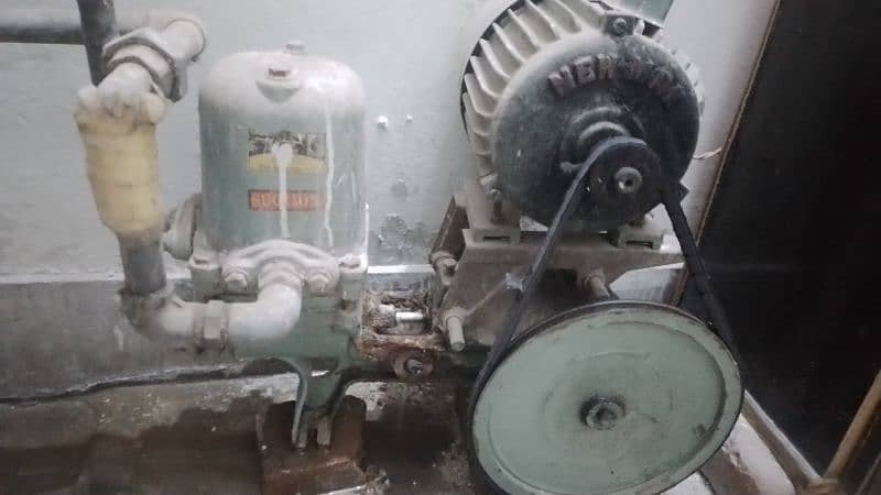 Golden Donkey Pump and Motor set (for water) - Gujranwala Motor 1