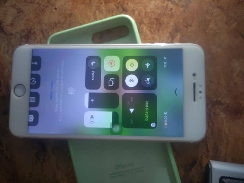Apple iPhone 7 plus 128 GB PTA approved 1