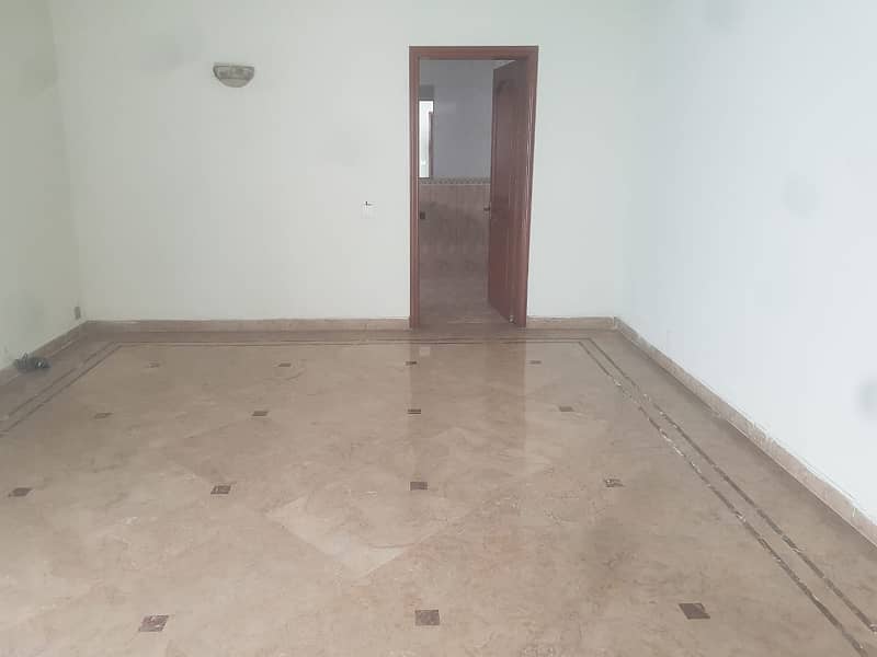 2 Kanal Double Storey House Available For Rent In Guldberg Town Lahore 3