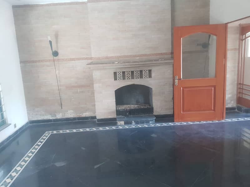 2 Kanal Double Storey House Available For Rent In Guldberg Town Lahore 11