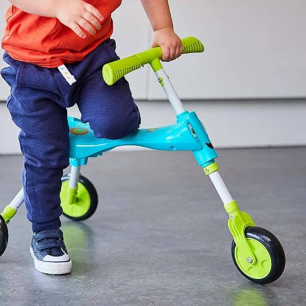 Tricycle for kids Ages 2-4, Antennae Handlebar  Wheel Foldable 5