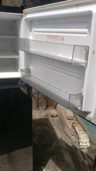Pel Glass door full size fridge full new condition 2