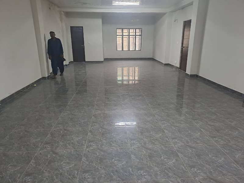 2000. SQ Feet Brand New Office Available For Rent In Garden Tow Lahore 8