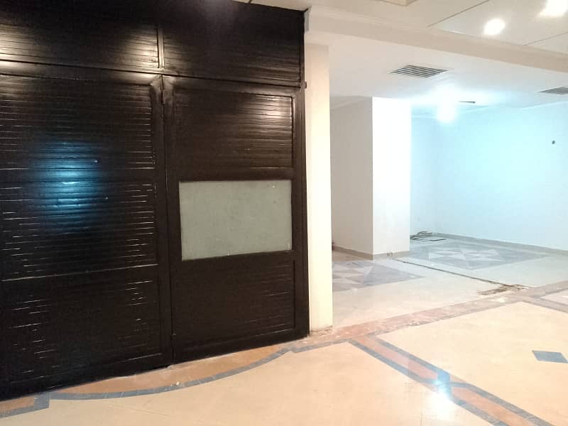 2500 S. Q. F. T Hall Available For Rent In Gulberg Lahore 2