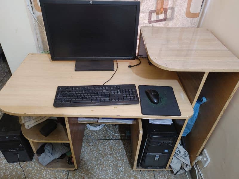 Computer Table 3