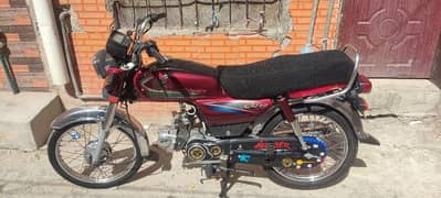 HONDA CD70.2016 ALL ORIGINAL