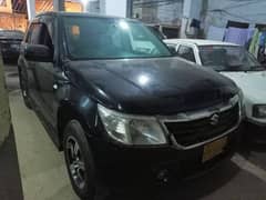 BLACK SUZUKI ESCUDO SUV 2006