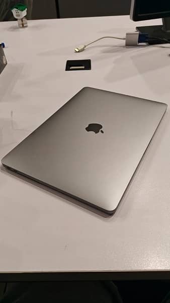 Apple MacBook Pro 2017 13” | 16/256 2